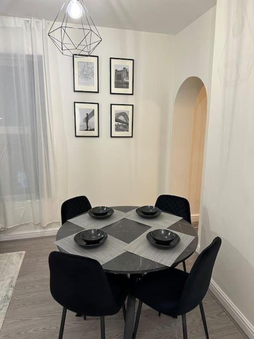Modern Apartment, 1Km From City! Newcastle upon Tyne Exterior foto