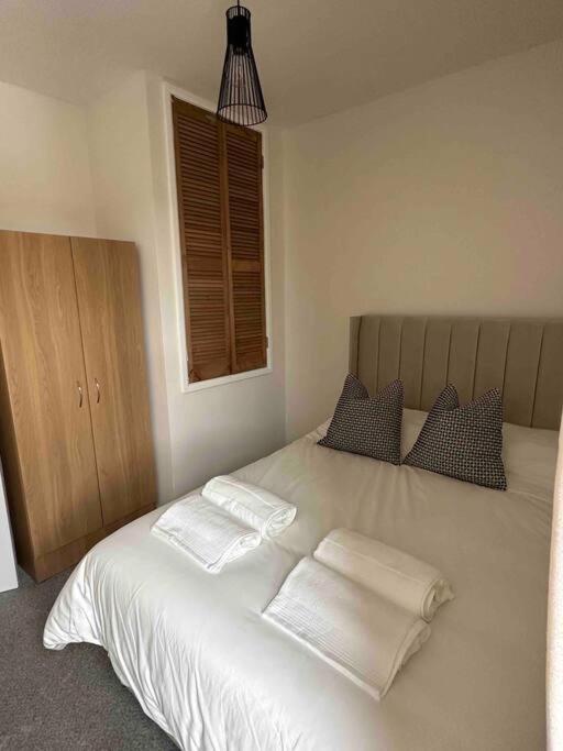 Modern Apartment, 1Km From City! Newcastle upon Tyne Exterior foto