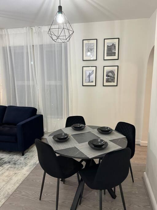 Modern Apartment, 1Km From City! Newcastle upon Tyne Exterior foto